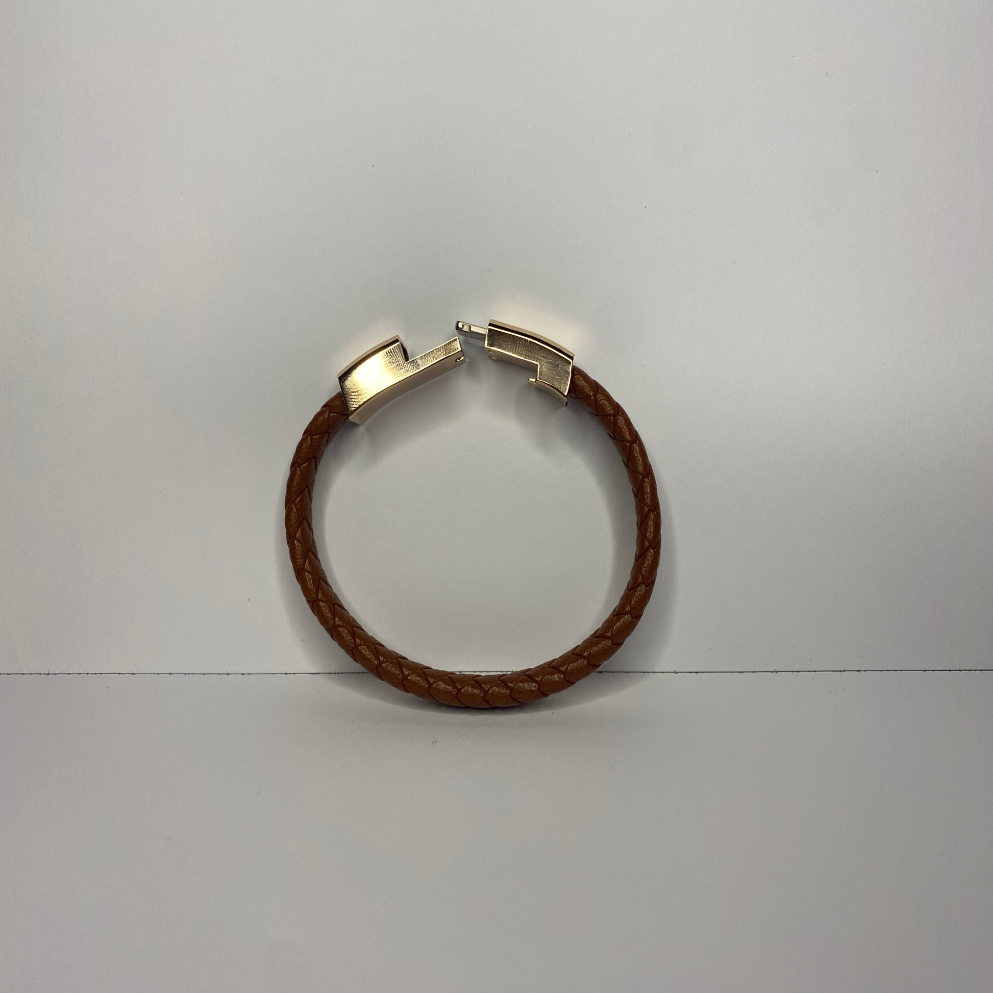 Brown Leather Charger Bracelet